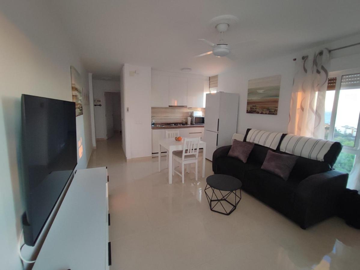 Hercules Paradise 531 Apartamento Con Vistas Al Mar Mediterraneo En Benalmadena A Pasos Del Centro Y Su Vibrante Zona Comercial Disfruta De Una Experiencia Unica En La Costa Del Sol Malaga Andalucia Well-Connected To The Airport Exteriör bild