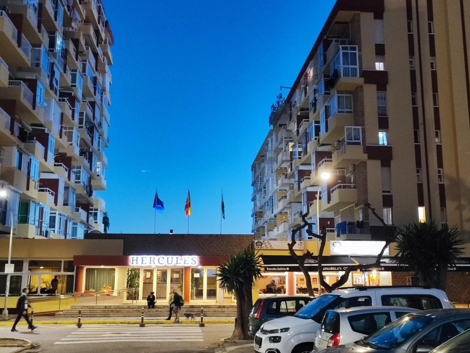 Hercules Paradise 531 Apartamento Con Vistas Al Mar Mediterraneo En Benalmadena A Pasos Del Centro Y Su Vibrante Zona Comercial Disfruta De Una Experiencia Unica En La Costa Del Sol Malaga Andalucia Well-Connected To The Airport Exteriör bild
