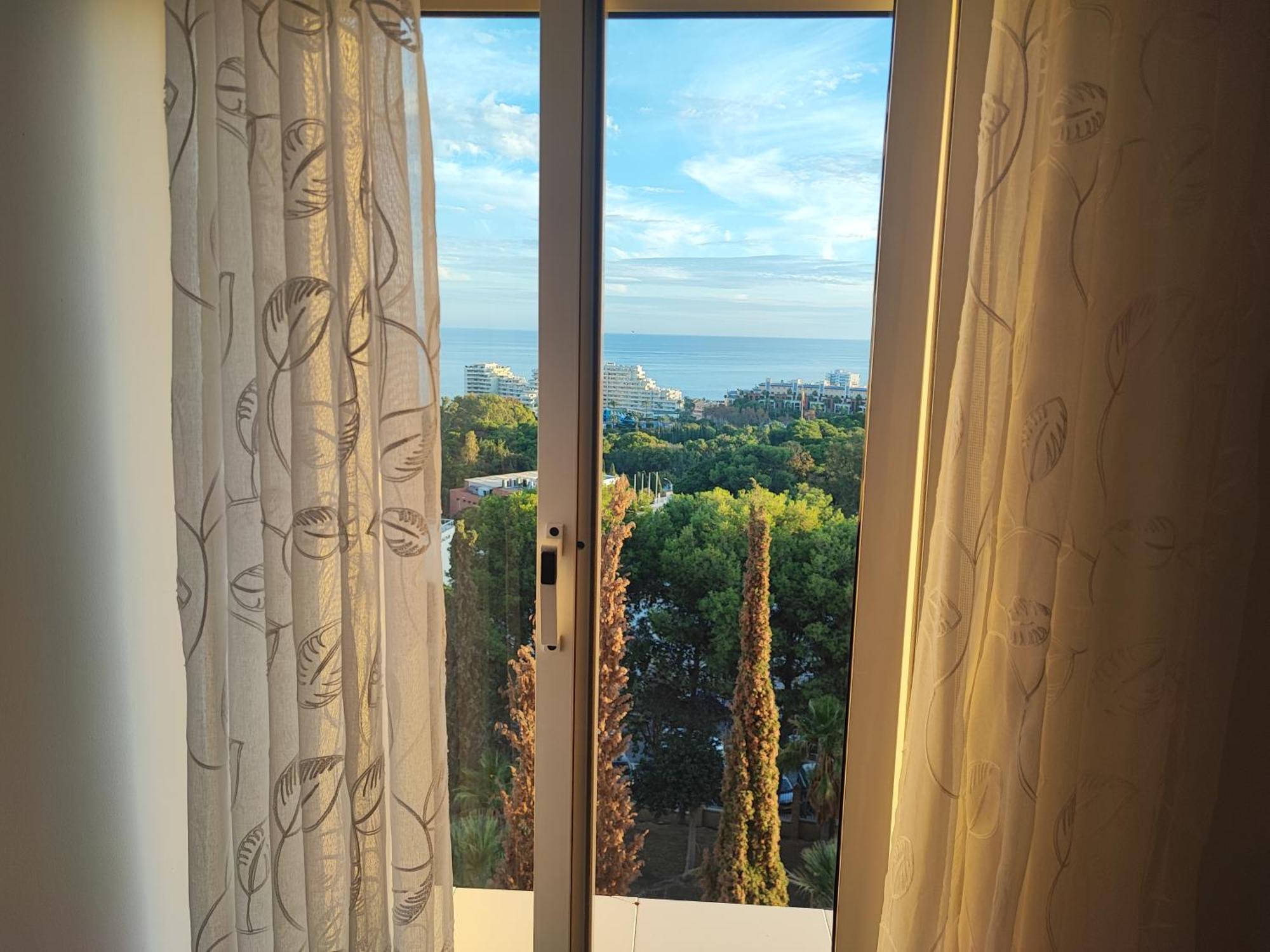 Hercules Paradise 531 Apartamento Con Vistas Al Mar Mediterraneo En Benalmadena A Pasos Del Centro Y Su Vibrante Zona Comercial Disfruta De Una Experiencia Unica En La Costa Del Sol Malaga Andalucia Well-Connected To The Airport Exteriör bild