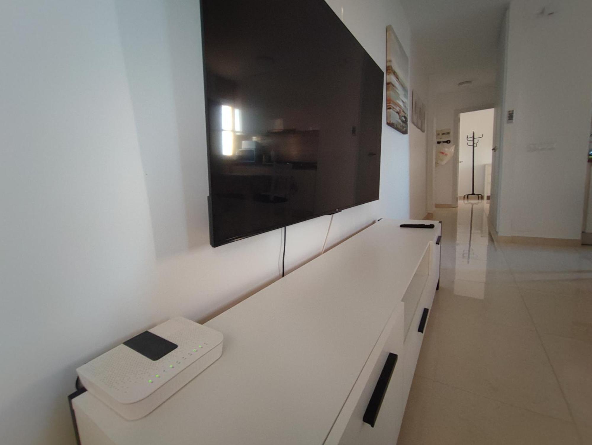Hercules Paradise 531 Apartamento Con Vistas Al Mar Mediterraneo En Benalmadena A Pasos Del Centro Y Su Vibrante Zona Comercial Disfruta De Una Experiencia Unica En La Costa Del Sol Malaga Andalucia Well-Connected To The Airport Exteriör bild